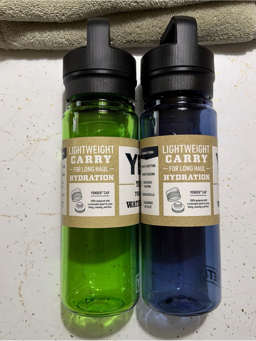 Yeti Yonder 25 oz Water Bottle — Green & Blue - Picture 4 of 7